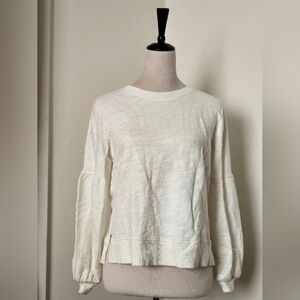 Chic White Textured Sweater